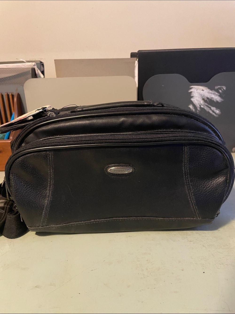 Ambico Black Leather Crossbody Camera  Bag - Unbranded